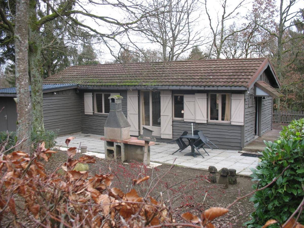 Durbuy Kleine Familiechalet Edelweiss 4 A 5 Pers Bagian luar foto