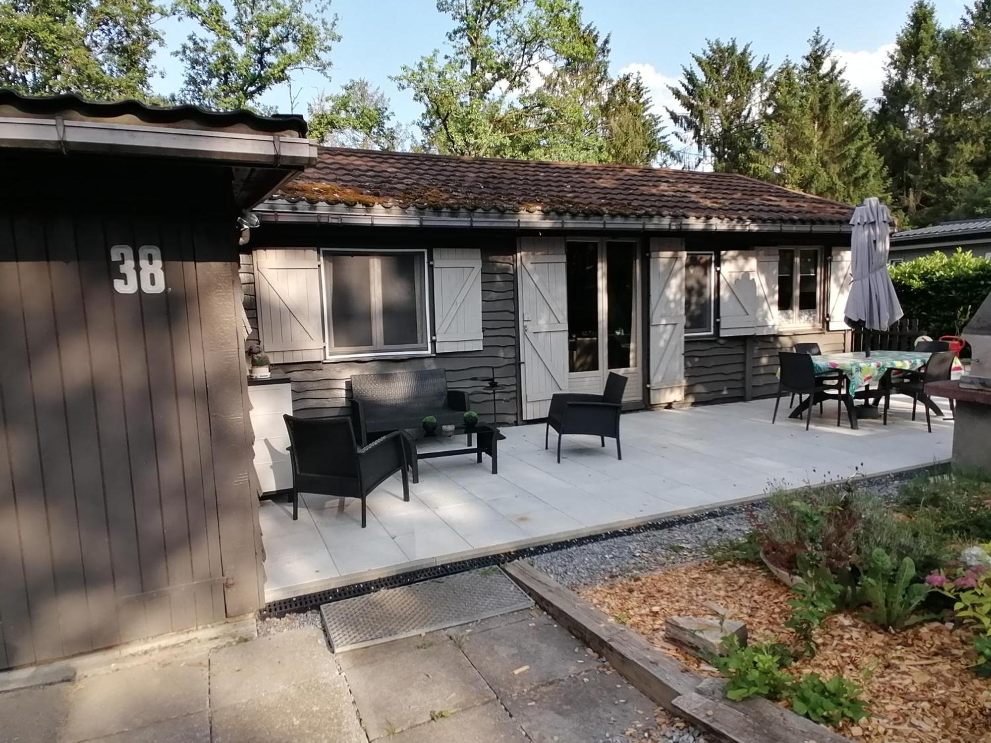 Durbuy Kleine Familiechalet Edelweiss 4 A 5 Pers Bagian luar foto